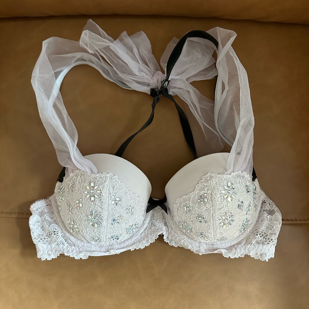 Victoria’s Secret Dream Angels Bra
